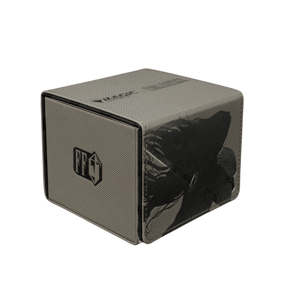 Ultra Pro: MTG – FINAL FANTASY Premium Alcove Edge Deck Box (Sephiroth, Planet's Heir)